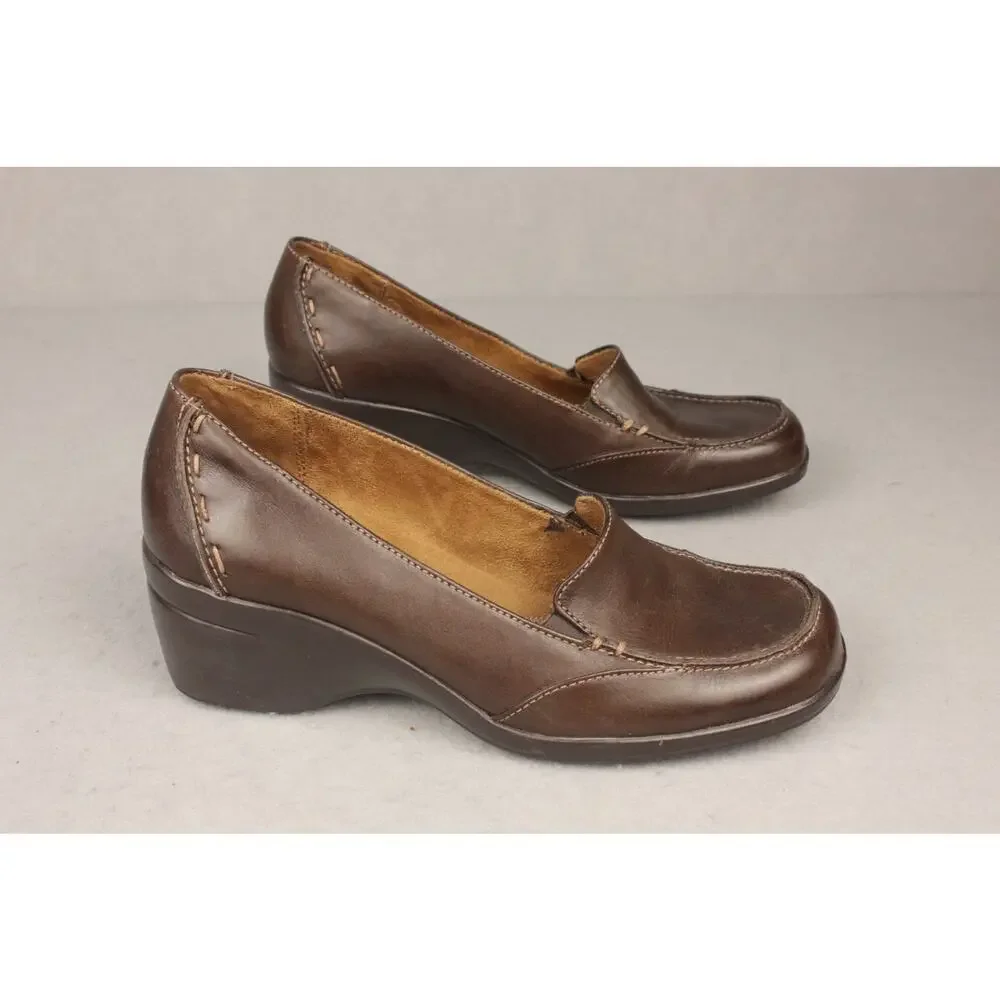 Naturalizer Slip On Heels Womens 9.5M Brown Leather Maurie Style Chunky Heel‎